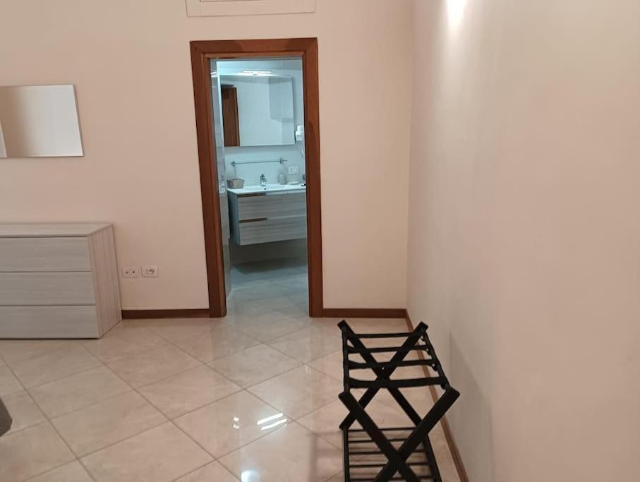A Casa Di Laura Apartment Naples Luaran gambar