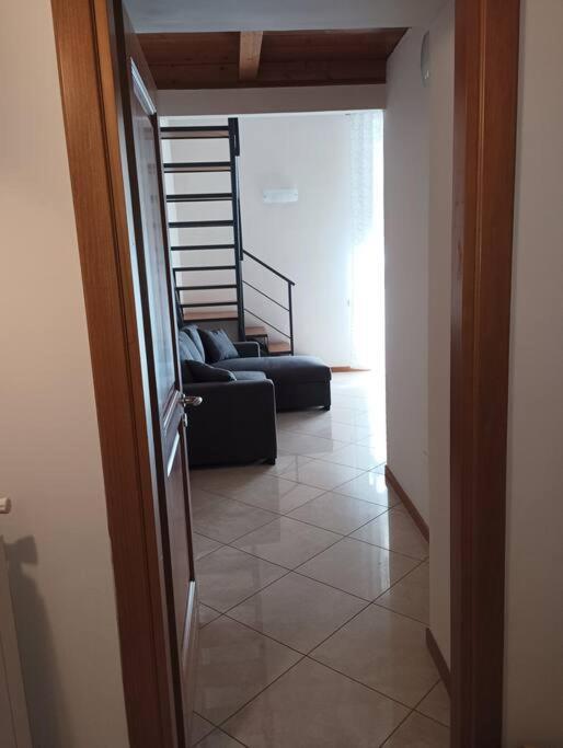 A Casa Di Laura Apartment Naples Luaran gambar