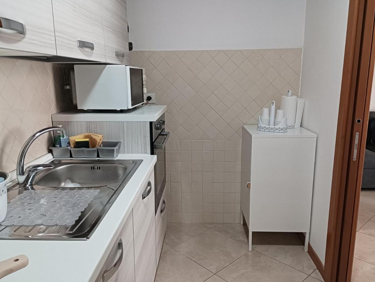 A Casa Di Laura Apartment Naples Luaran gambar